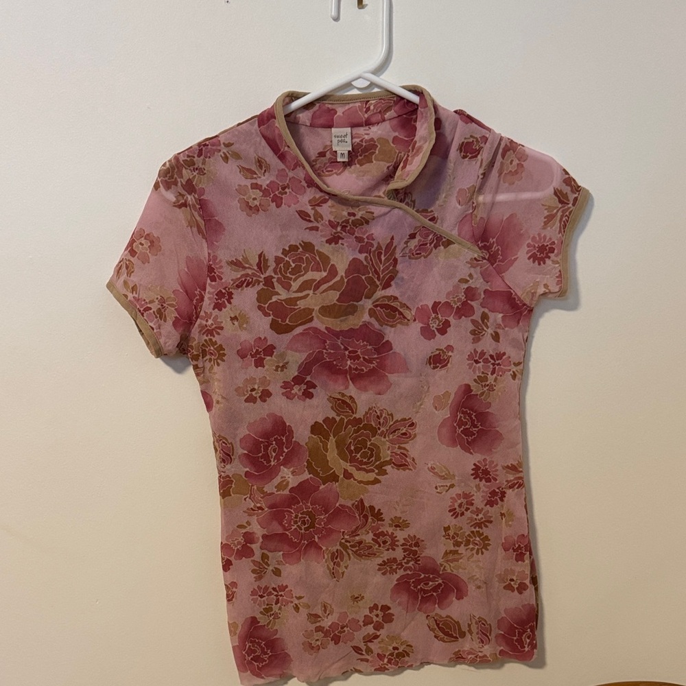 Sweet Pea Pink Floral Short Sleeve Top